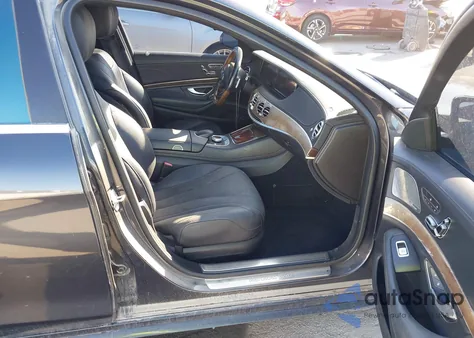 2014 Mercedes-Benz S 550 z USA, uszkodzony, nr VIN WDDUG8CB1EA023125